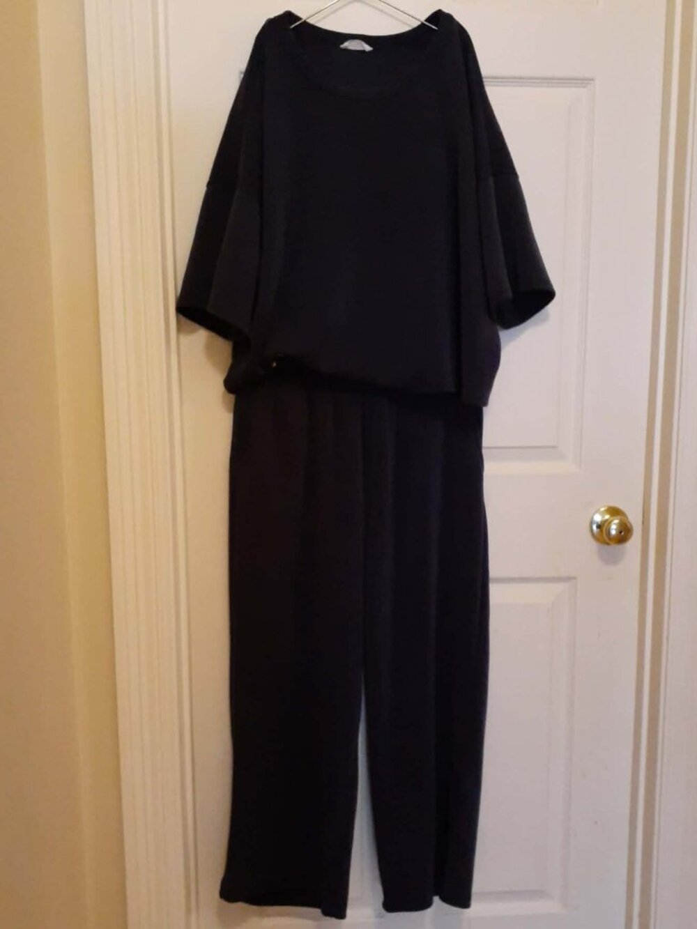 CHARLOTTE AVERY Scuba Top & Pants Set